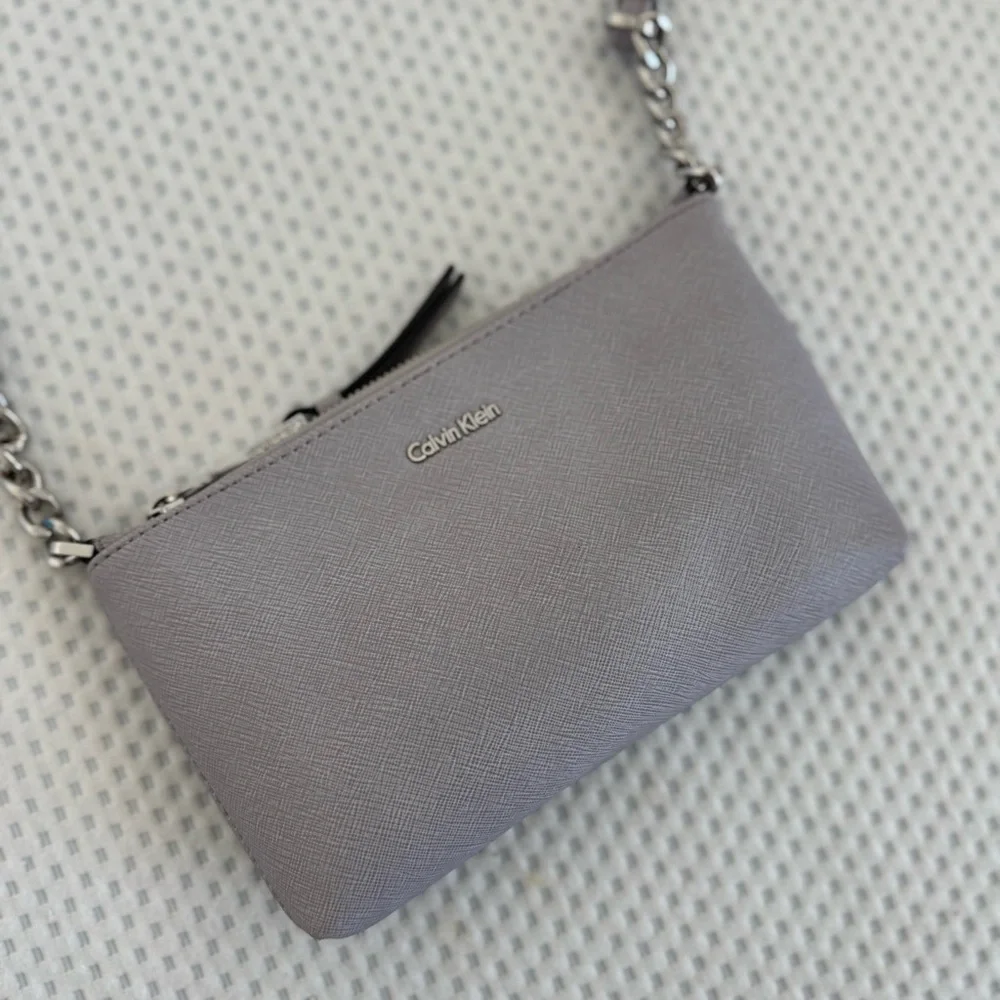 Calvin Klein Women's Saffiano Leather Small Shoulder Zip Bag - Lavender